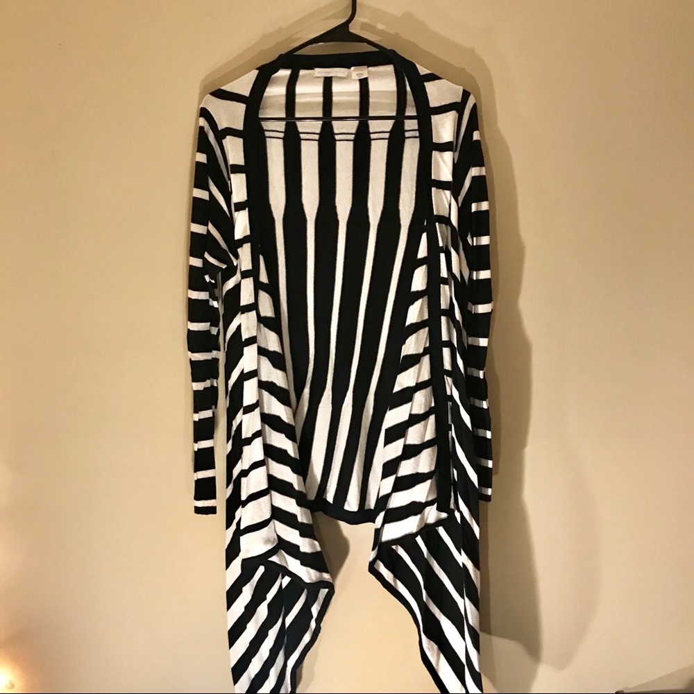 New York & Company black and white knit cardigan